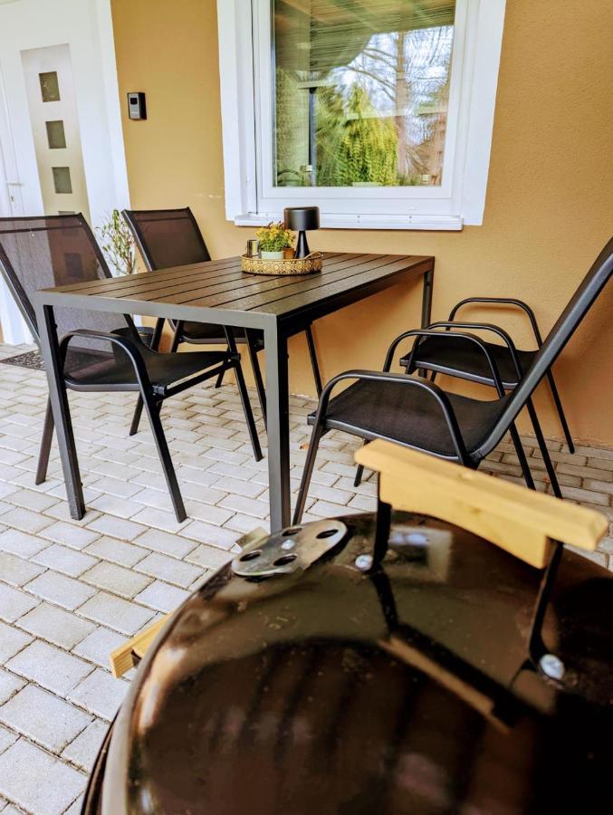 Ferienwohnung Jobst - Ruhig mit Blick ins Grüne Nittenau Exterior foto
