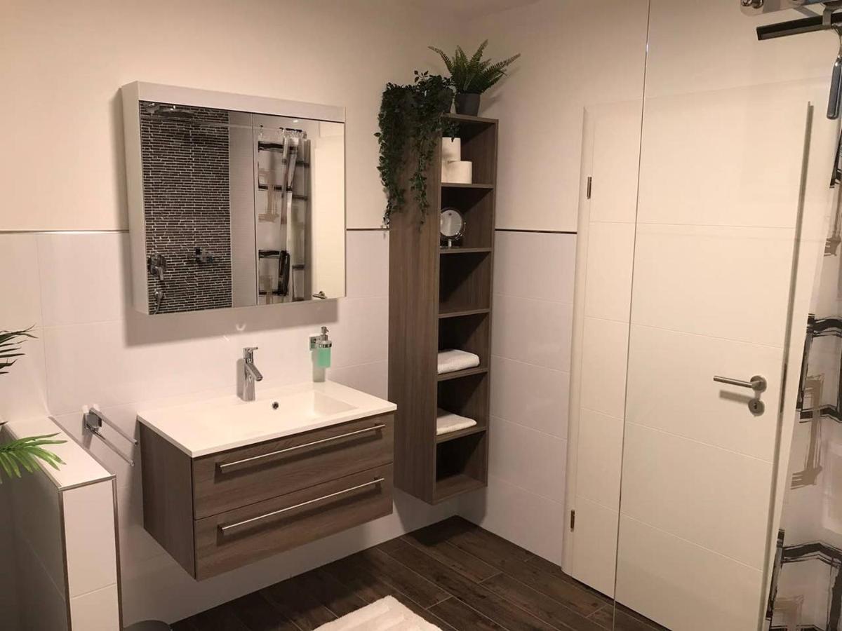 Ferienwohnung Jobst - Ruhig mit Blick ins Grüne Nittenau Exterior foto